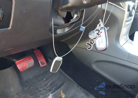 2014 Jeep Grand Cherokee Overland из США, поврежденный, VIN 1C4RJFCT0EC187436